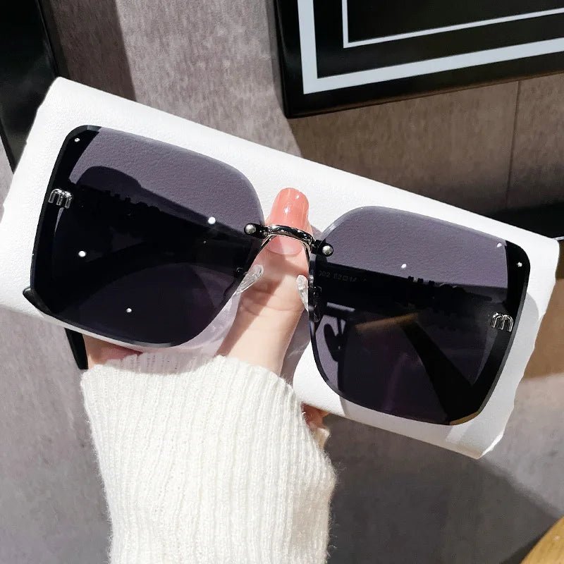 Cat Shop Boys - 2024 new fashion trimmed sunglasses half frame high quality trend simple sunglasses for women with fine glitter(DS - 1002)