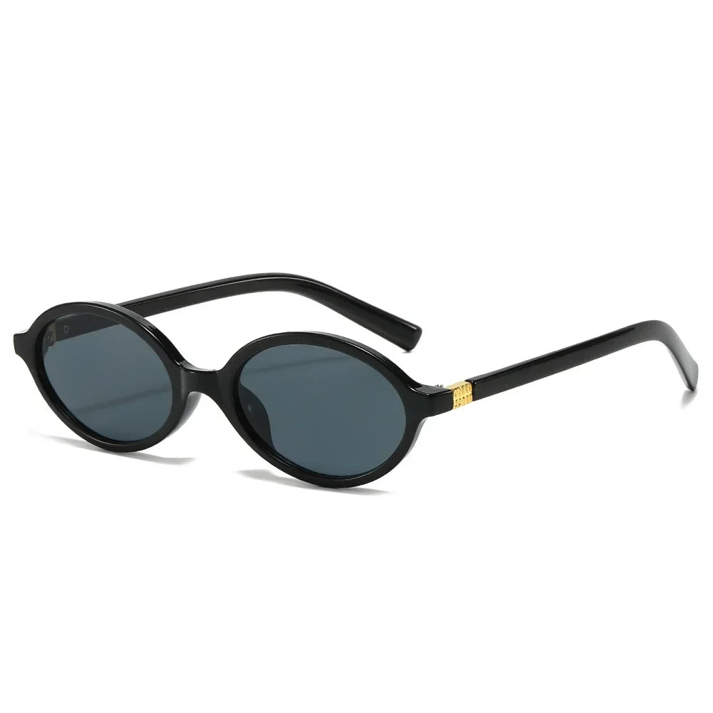 Sexy Retro Small Oval Sunglasses Women Men Rivets Shades Fashion Eyewear Luxury Sun Glasses UV400 Female