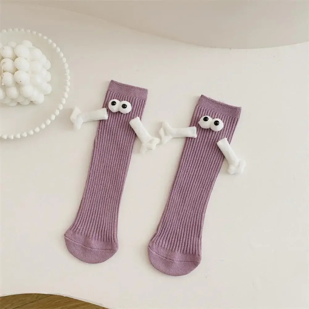 Cat Shop Boys - 2 Pairs Magnetic Socks with Hands Women Men Fashion Black White Funny Cute Cartoon Eyes Couple Mid - tube Socks for Gifts