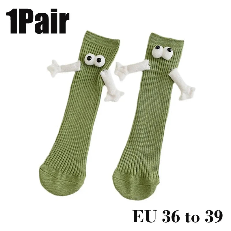 Cat Shop Boys - 2 Pairs Magnetic Socks with Hands Women Men Fashion Black White Funny Cute Cartoon Eyes Couple Mid - tube Socks for Gifts