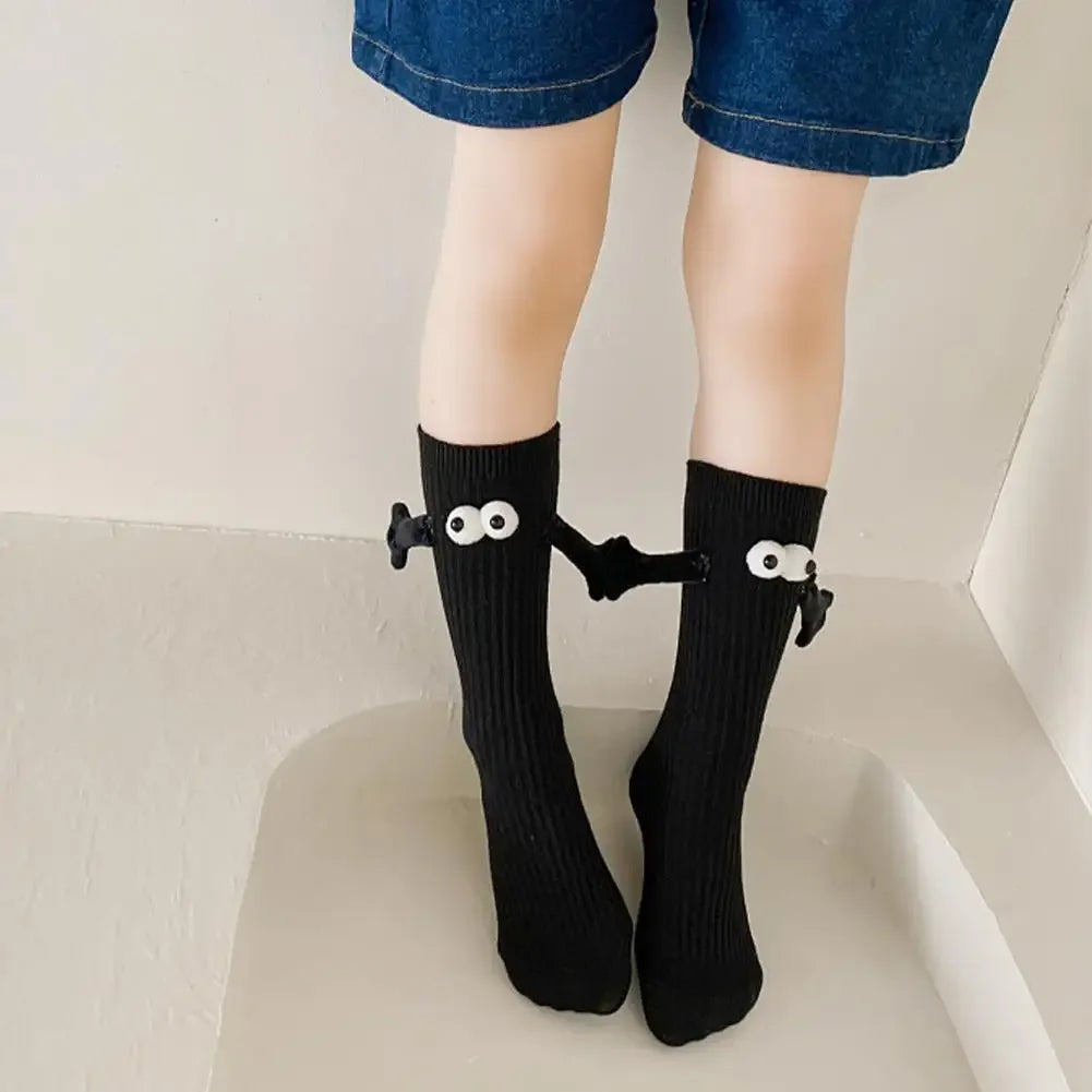 Cat Shop Boys - 2 Pairs Magnetic Socks with Hands Women Men Fashion Black White Funny Cute Cartoon Eyes Couple Mid - tube Socks for Gifts