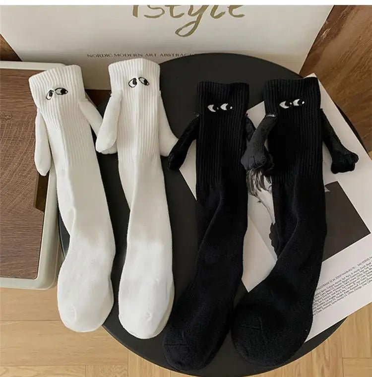 Cat Shop Boys - Alobee 1/2Pairs Harajuku Couple Cotton Sock Magnetic Suction Hand In Hand Socks Black White Unisex Holding Hands Long Socks