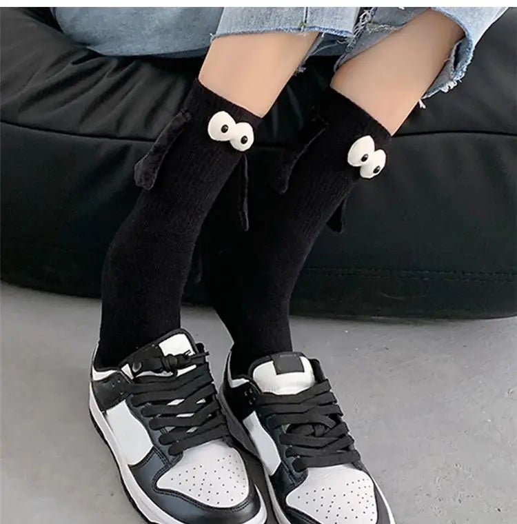 Cat Shop Boys - Alobee 1/2Pairs Harajuku Couple Cotton Sock Magnetic Suction Hand In Hand Socks Black White Unisex Holding Hands Long Socks