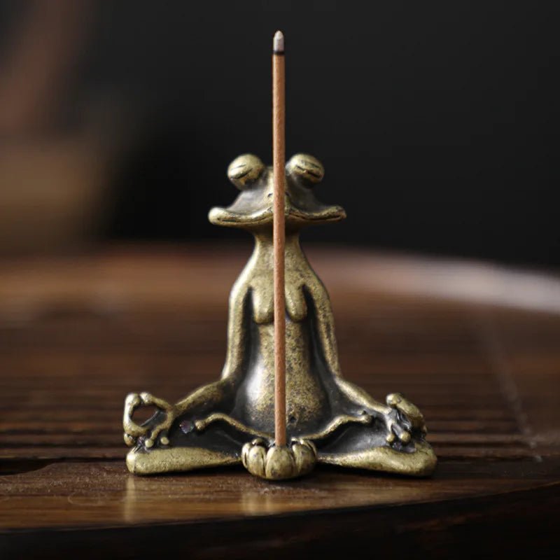 Cat Shop Boys - Antique Brass Meditation Zen Frog Statue Ornament Copper Animal Sculpture Incense Burner Home Desk Decorations Tea Pet