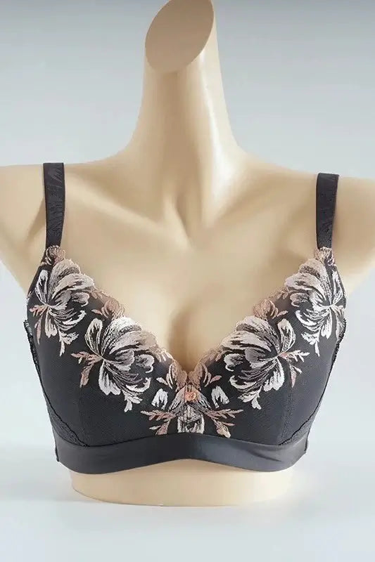 Cat Shop Boys - Daijinbiao Classy Series Lace Embroider Deep V Push up Comfortable Wireless Lingerie Bra 11-1728