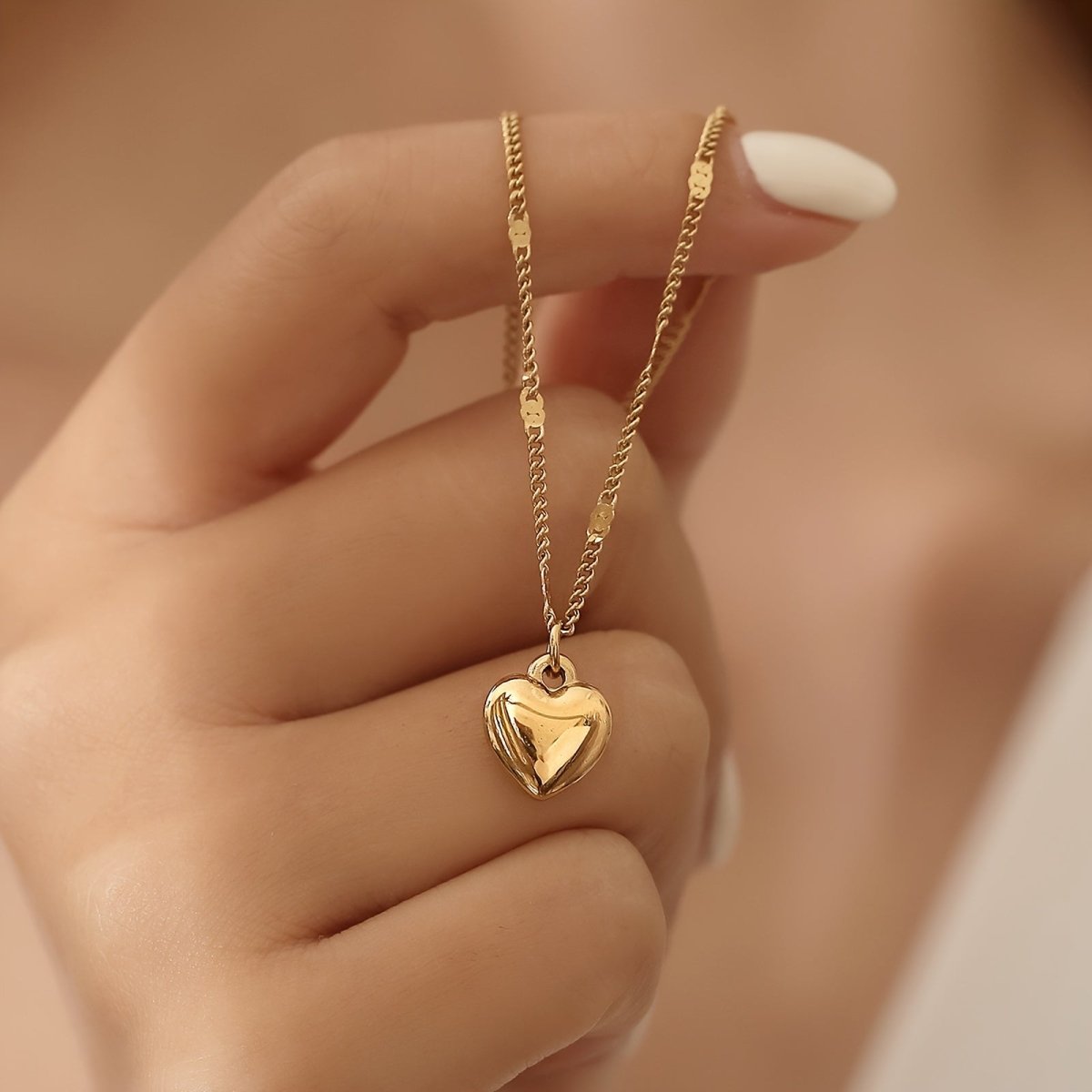 Cat Shop Boys - Elegant 18K Gold - Plated Heart Pendant Necklace for Women - Stainless Steel, Perfect for Parties & Gifts