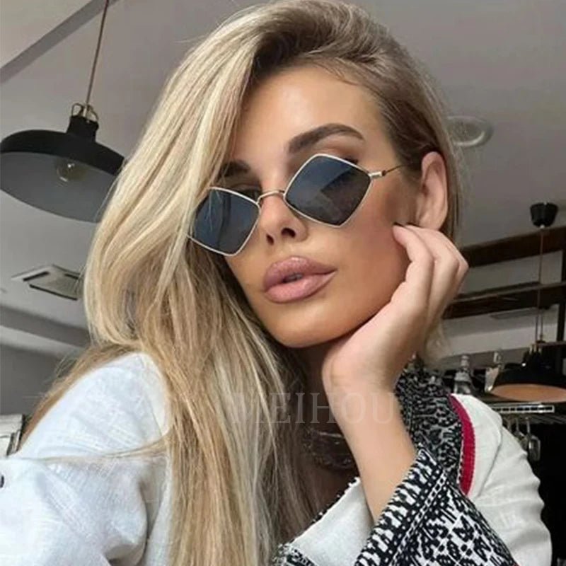 Cat Shop Boys - Hipster Polygon Women Sunglasses Irregular Vintage Small Frame Rhombus Ladies Sunglasses Shades Retro Alloy Eyewear Black