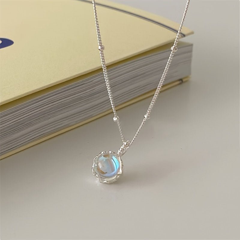 Cat Shop Boys - Minimalist S925 Silver Moonstone Round Pendant Necklace With A Sense Of Unique Design, Exuding A High - end And Sophisticated Clavicle Chain For Women