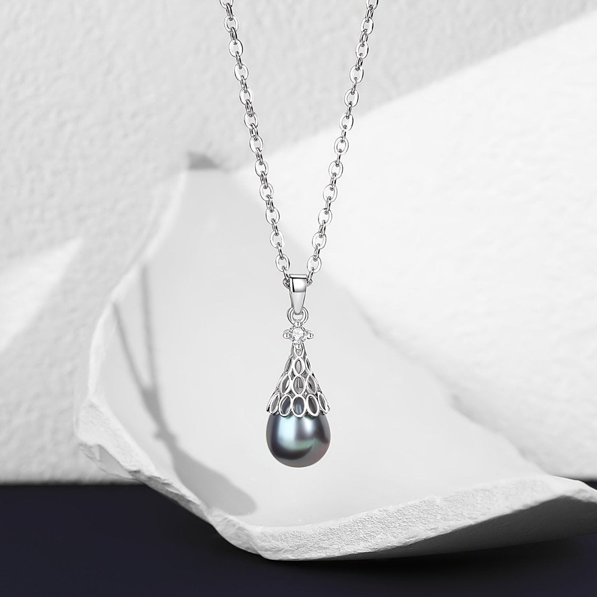 Cat Shop Boys - Platinum - plated Anti - allergy Material Freshwater Pearl 11 - 12MM Pendant Necklace For Women