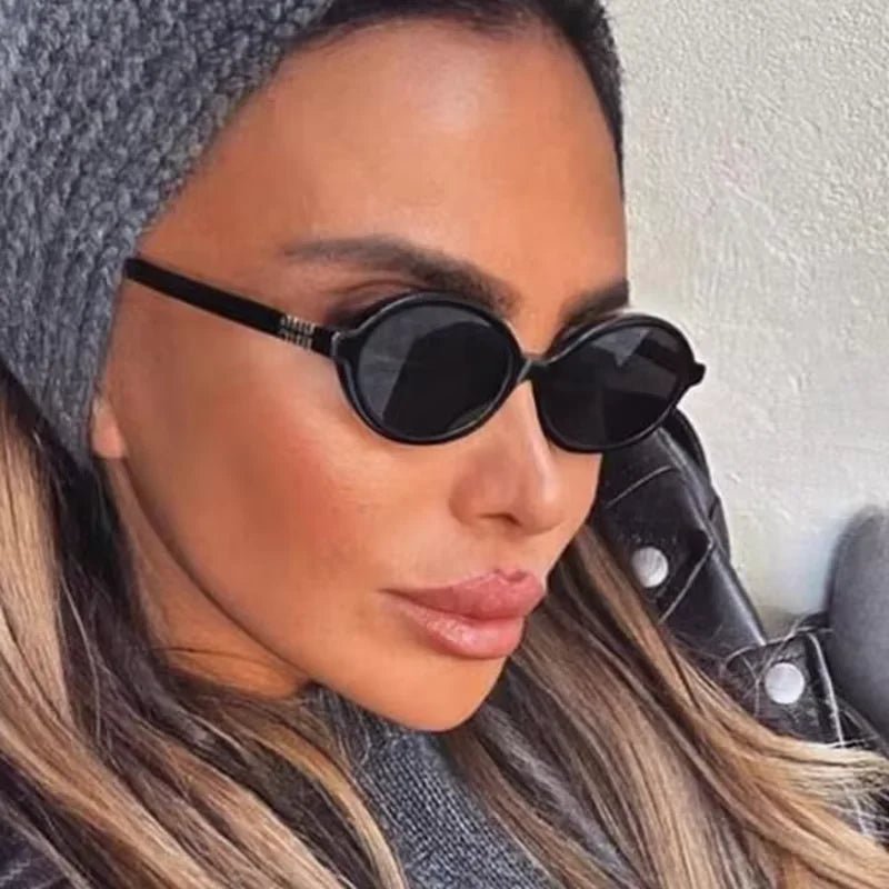 Cat Shop Boys - Sexy Retro Small Oval Sunglasses Women Men Rivets Shades Fashion Eyewear Luxury Sun Glasses UV400 Female