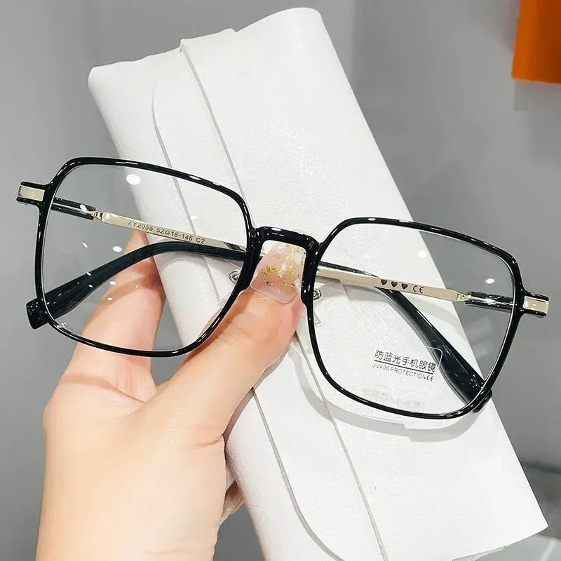 Cat Shop Boys - Shiny Diamond Photochromic Myopia Glasses Ultra Light Frame High - end Color Changing Eyewear Large Frame Anti Blue Light Glasses