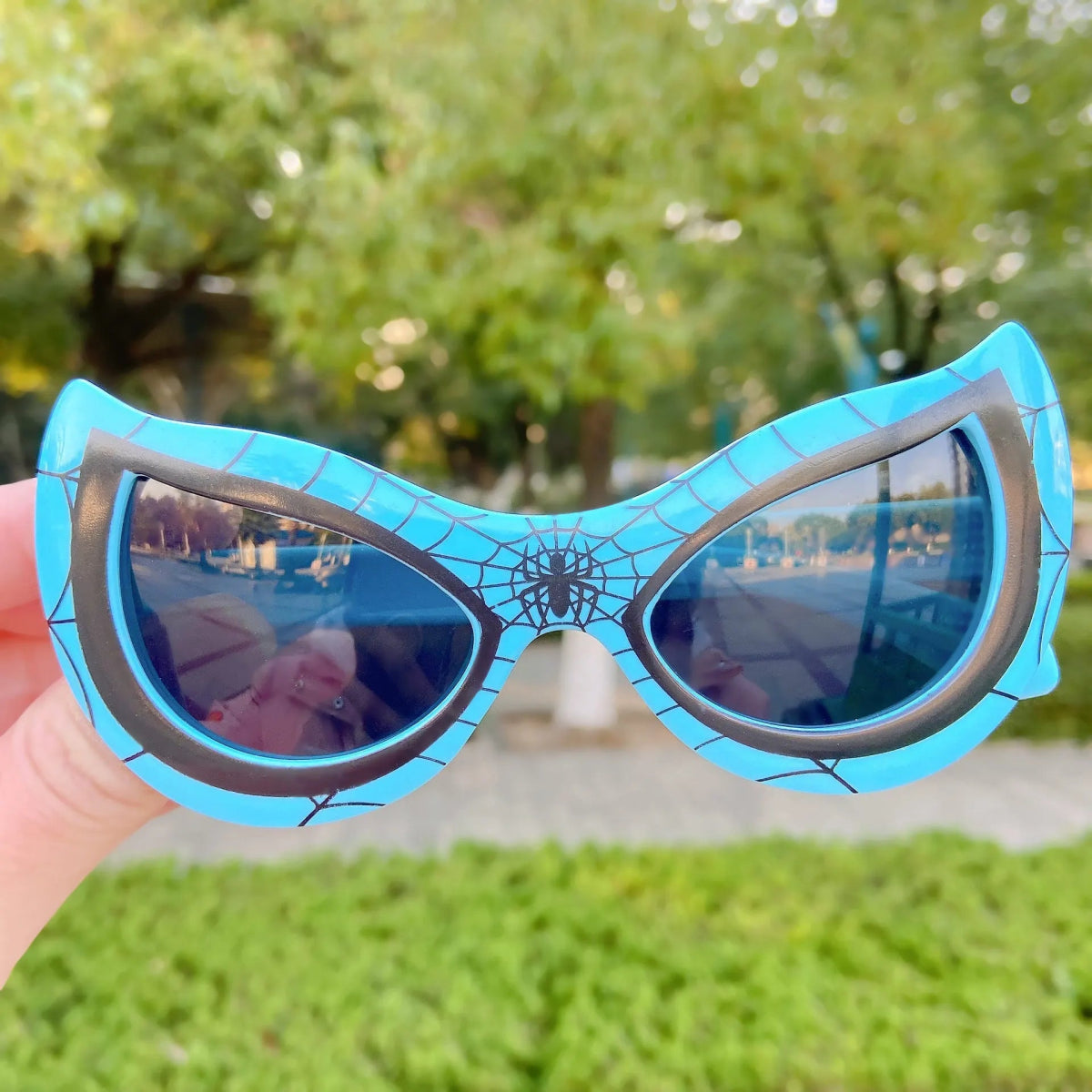 Cat Shop Boys - Sunglasses for Kids Cute Sunglass Super Hero Cartoon Glasses Personality Uv Protection Eyewear Trendy Children's Sunglasses